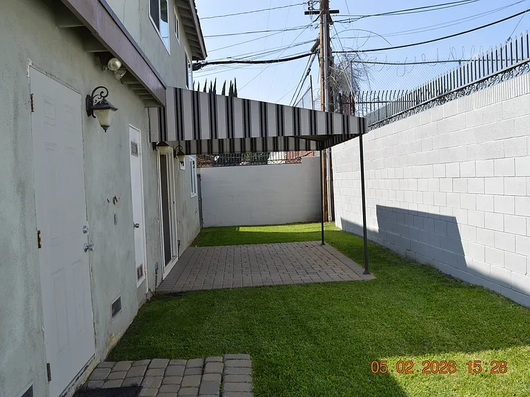 14233 Broadway — Photo 18