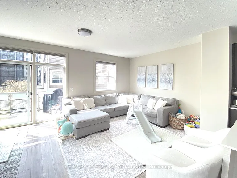 1040 Coronation Dr #71 — Photo 7