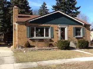 18616 Cowing Ct, Homewood, IL 60430