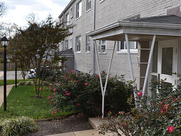 4th image of 2754 Goodwin Ct #544427
