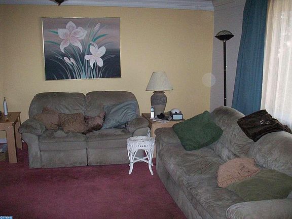 3rd image of 12013 Templeton Dr