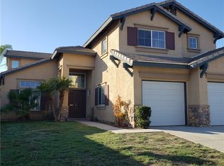 2194 Willowbrook Ln, Perris, CA 92571