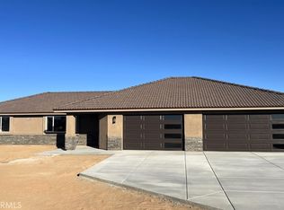 13119 Candlewood Rd, Apple Valley, CA 92308