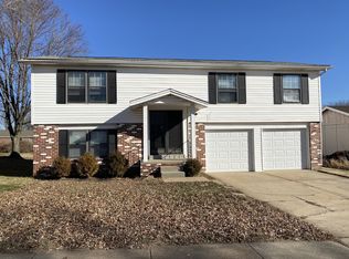 2255 Central Parkway Dr, Florissant, MO