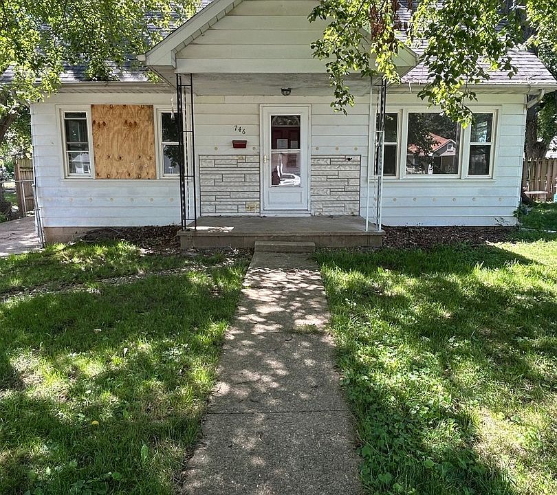 (Undisclosed Address), Canton, IL 61520 | Zillow