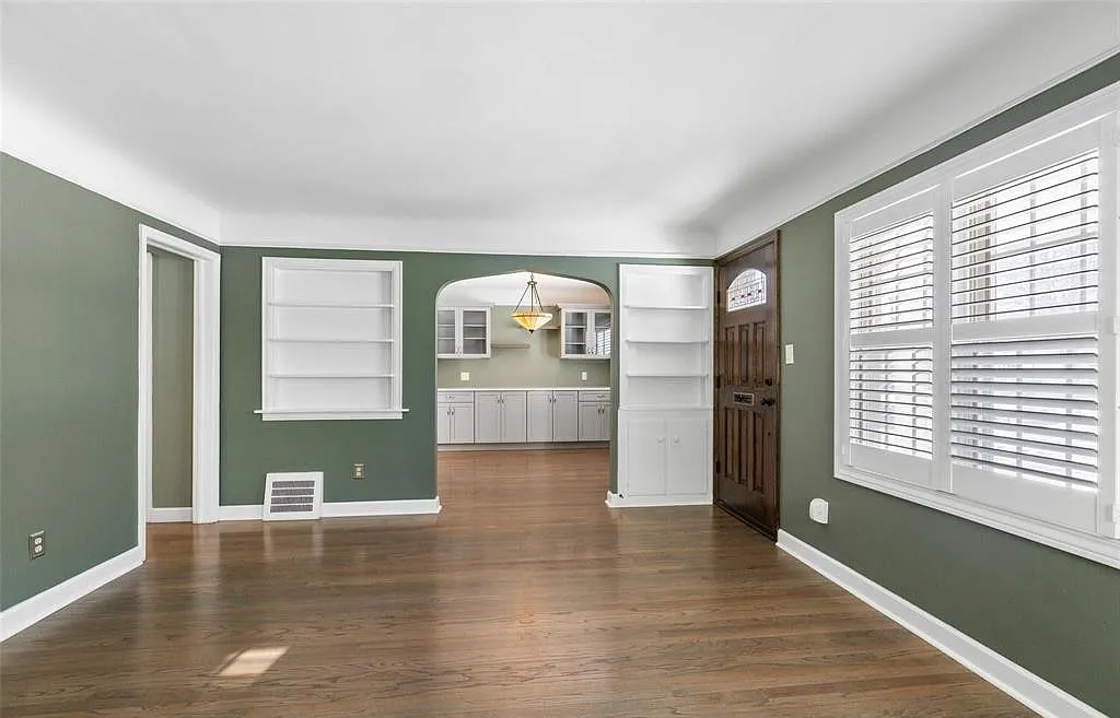 4 bed, 1812 sqft, $4,000 — Photo 4