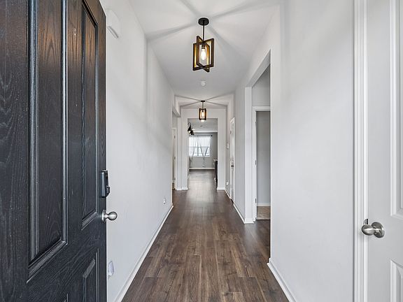 5th image of 7098 Sunny Parks Dr