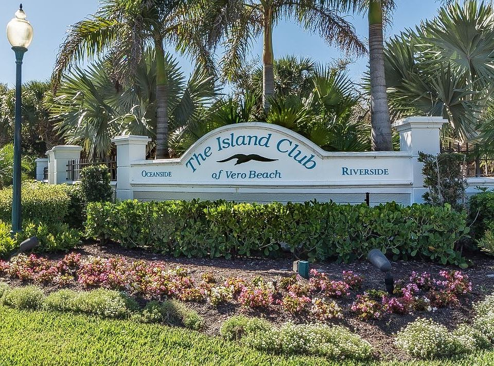 1st image of 921 Island Club Sq