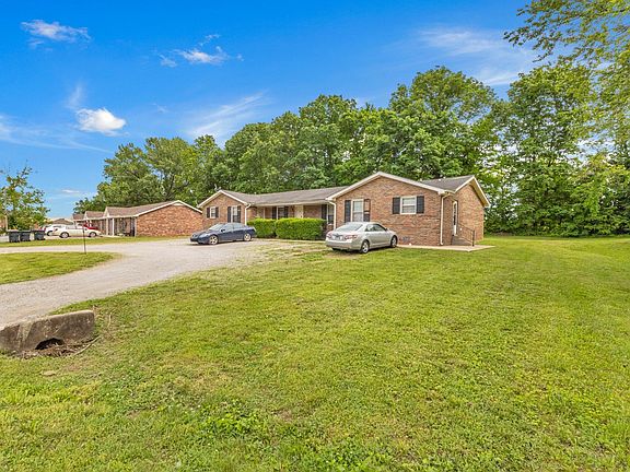 5th image of 348 Dupuis Dr