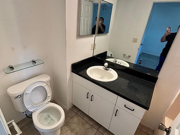 5th image of 1218 Noble Pl