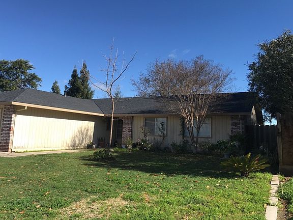 3rd image of 1404 Mosswood Ave