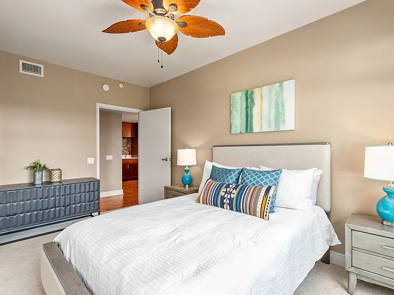 645 Front St #604 — Photo 9