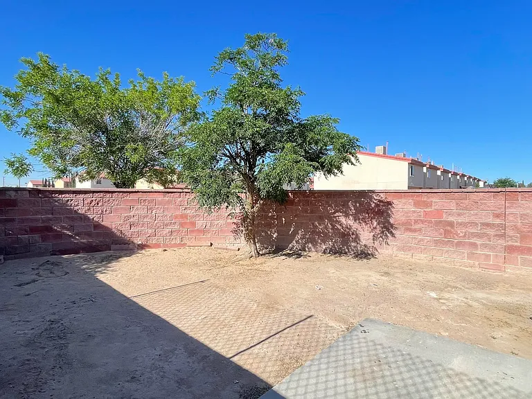 11040 Sunshine Ct — Photo 27