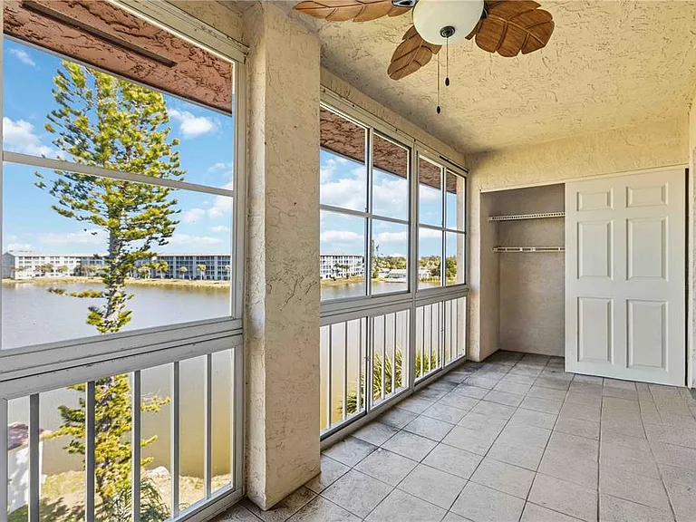 3983 Lake Bayshore Dr #F508 — Photo 32