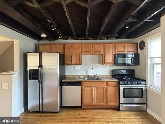 5th image of 3730 Clarenell Rd
