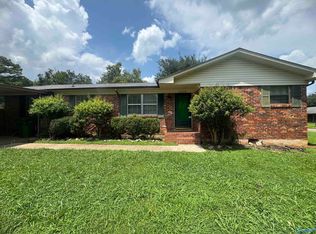 3100 Knollwood Cir NW, Huntsville, AL 35810
