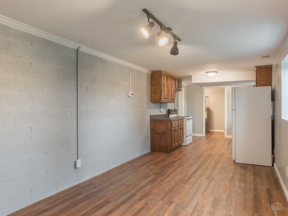 2nd image of 256 Rock Creek Rd #256