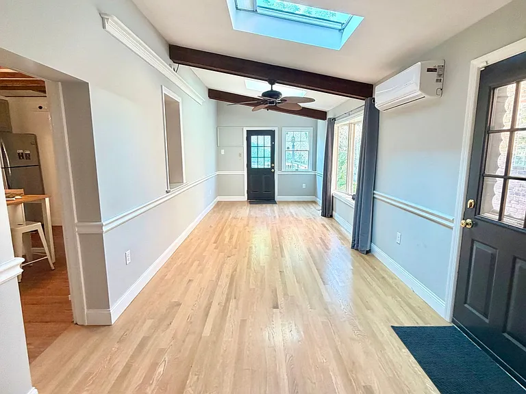 729 E Orange St — Photo 9