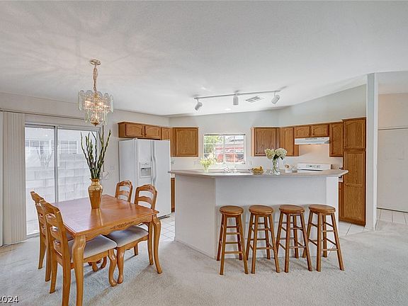 3rd image of 4912 Mascaro Dr