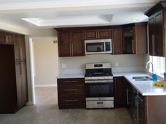 NEW KITCHEN