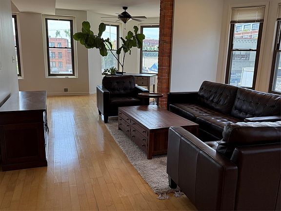 5th image of 4120 Cass Ave APT 3