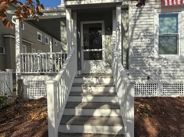 33 Pratt St #2, Boston, MA 02134