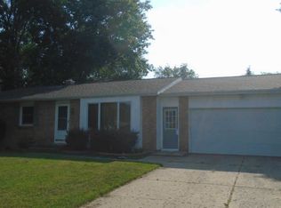 7914 Teakwood Dr, Jenison, MI 49428