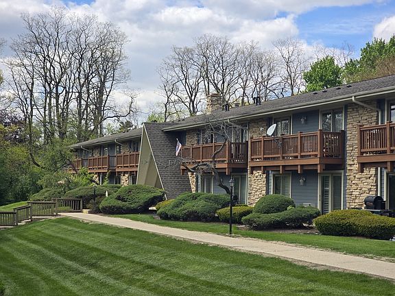2nd image of 300 Opatrny Dr APT 222