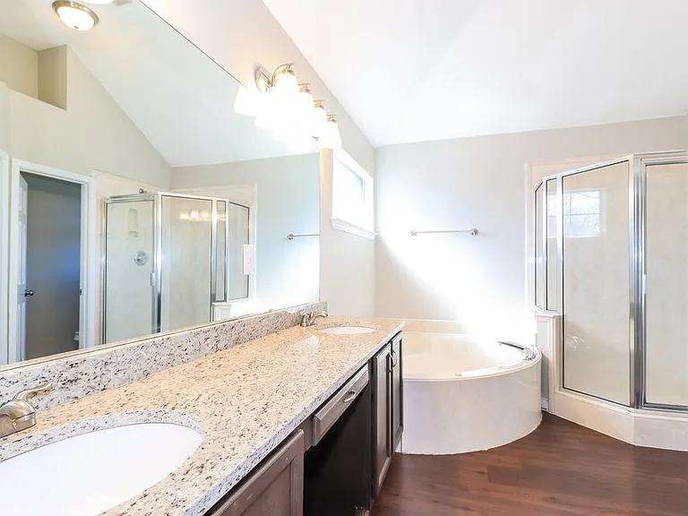 90 Oak Ridge Cv — Photo 11