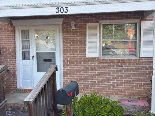 303 E Lee St