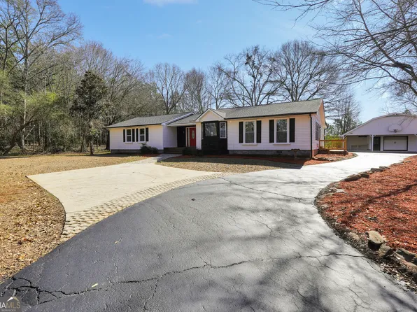 140 Heritage Cir, McDonough, GA 30253