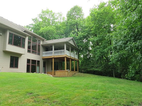 5th image of 8618 NW 70th Ct