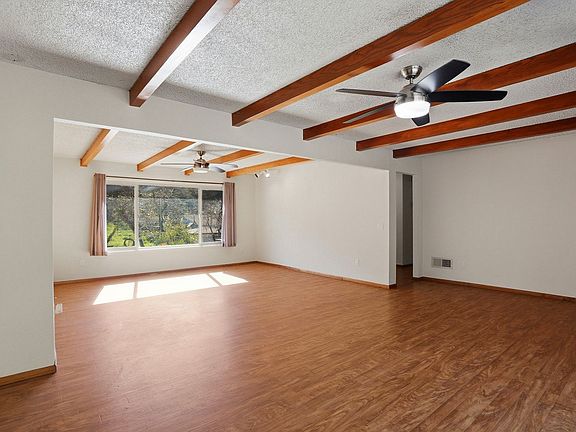 5th image of 610 Carr Ave