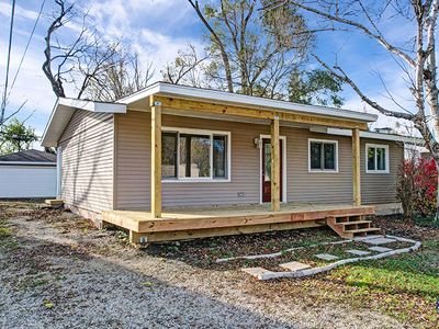 (Undisclosed Address), McHenry, IL, 60050