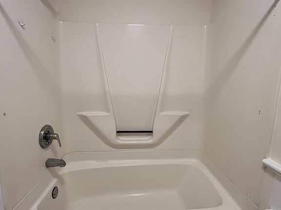 5th image of 57 Rhodes St #2