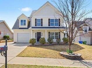 925 Ribbonleaf Ln, Fuquay Varina, NC 27526