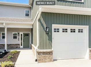2054 Hoosier Way, Jeffersonville, IN 47130