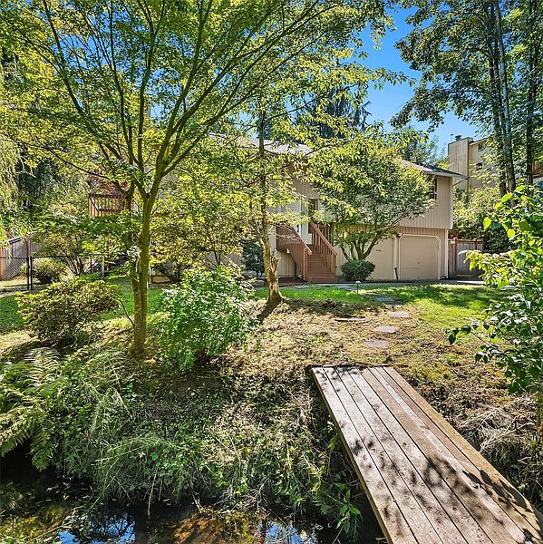 3rd image of 23023 39th Avenue W
