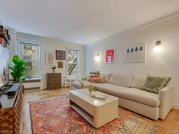 41-08 43rd Street #1D, Sunnyside, NY 11104