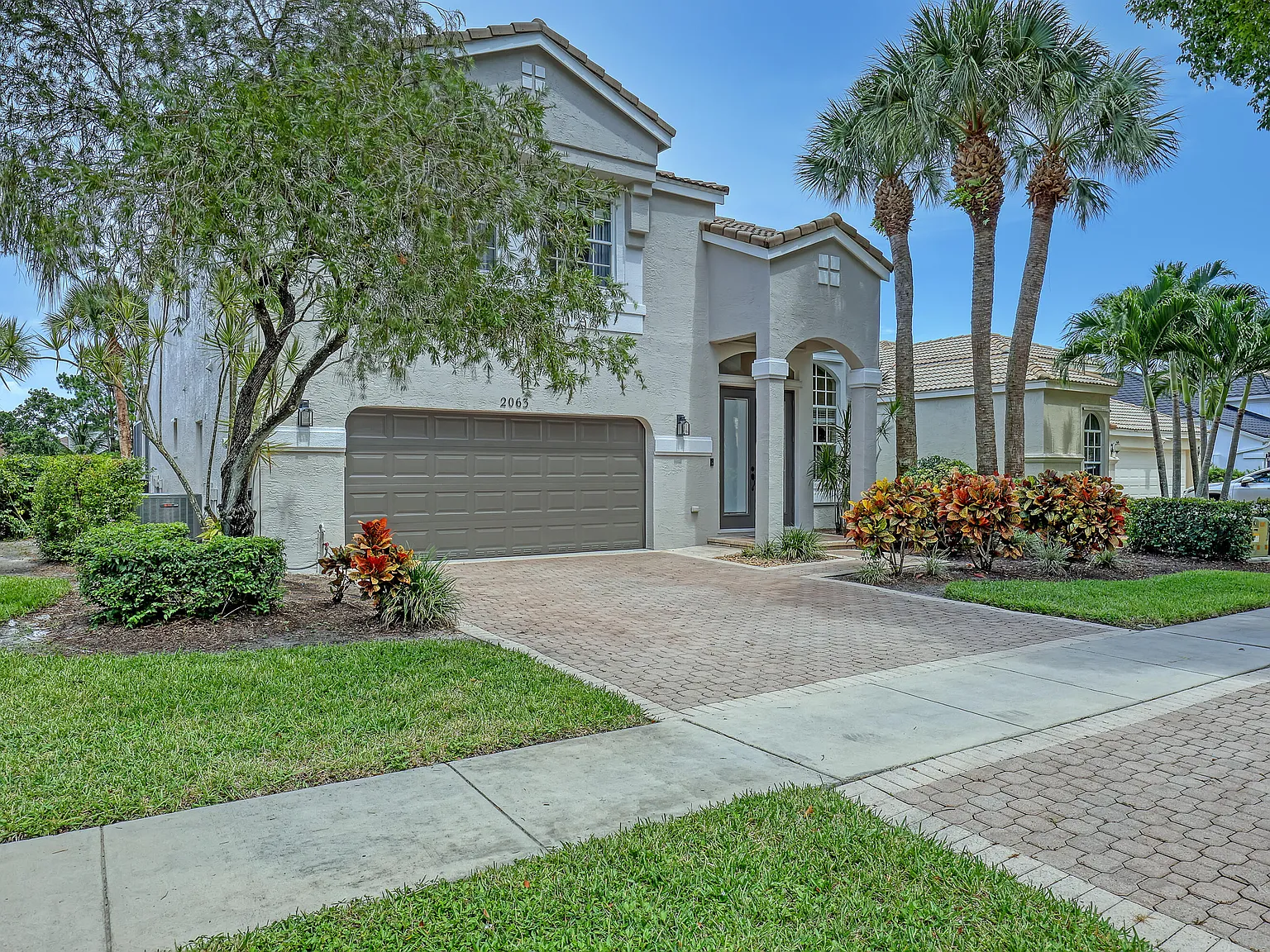 4 bed, 3.5 bath, 3037 sqft, $5,000 — Photo 2