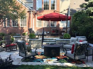 48628 Antique Rd, Canton, MI 48187