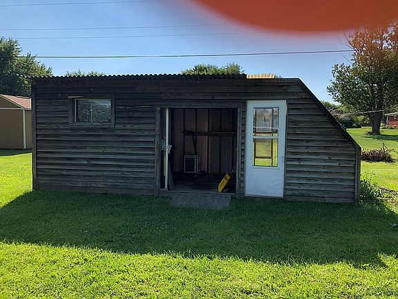 4th image of 3160 N County Road 950 E