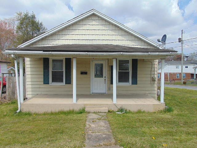 1st image of 106 Sanford St