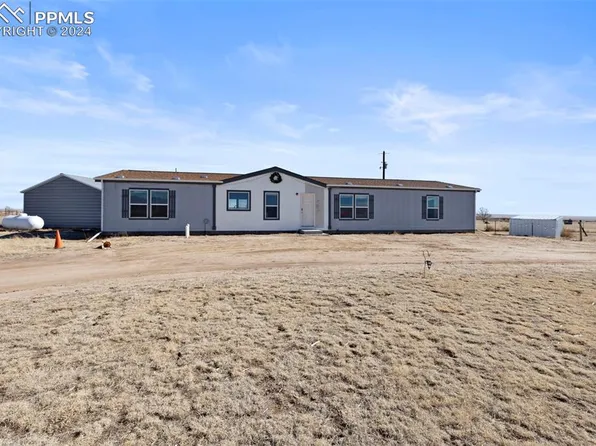 4621 Henderson Ln, Calhan, CO 80808
