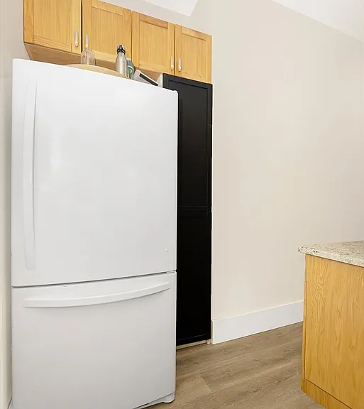 137 Peterborough St #5 — Photo 13
