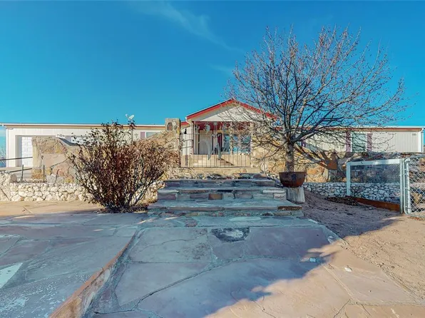 391 Ra County Rd #142, Medanales, NM 87548