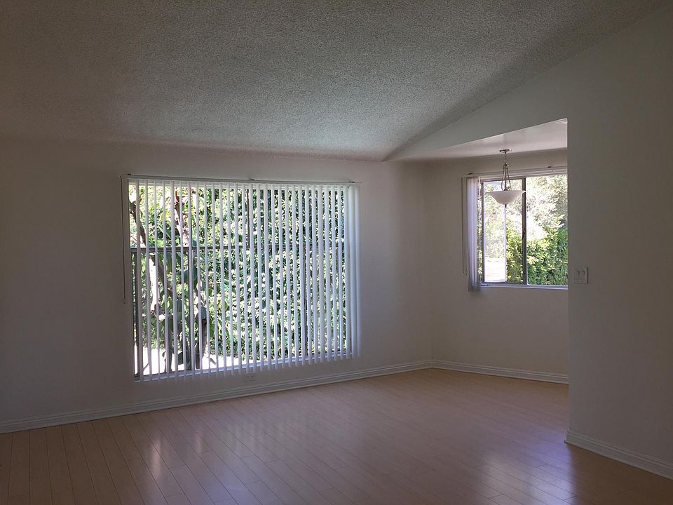 1st image of 3410 Club Dr #22