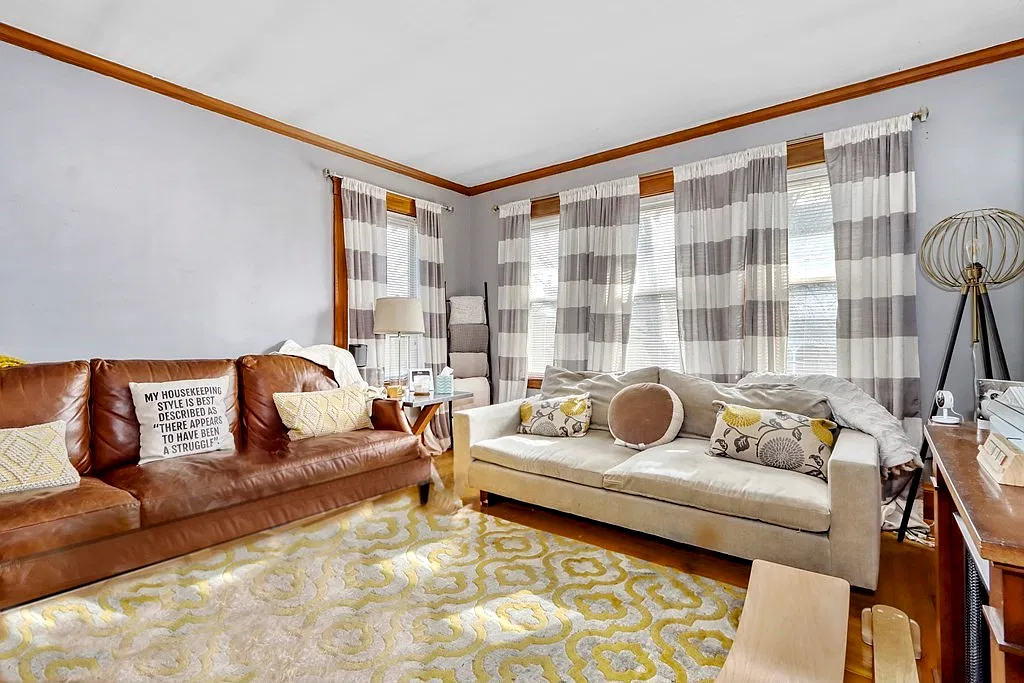 2 bed, 1200 sqft, $2,600 — Photo 1