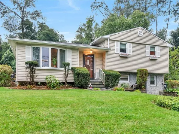 2204 Saw Mill River Road, Elmsford, NY 10523