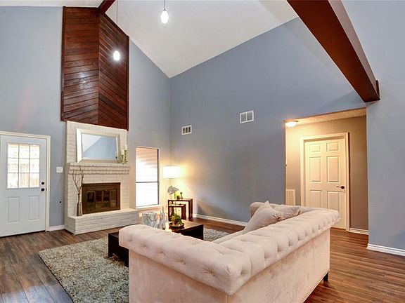 5th image of 11914 Meadowview Dr